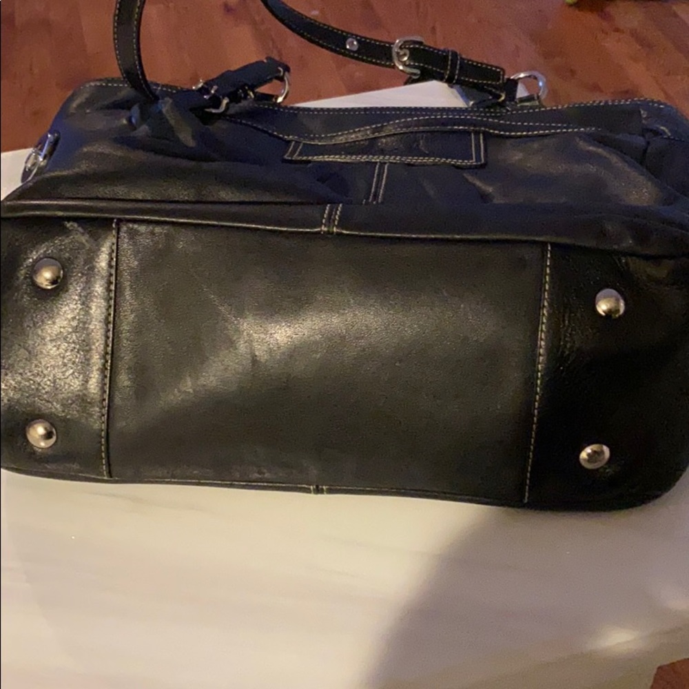 Authentic Coach bag - Picture 4 of 7
